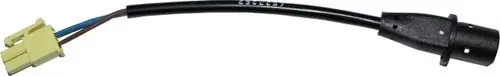 Schwarzes Kabel mit gelbem und braunem Stecker, offensichtlich für eine Heizungsanwendung, möglicherweise kompatibel mit Wolf Heizsystemen.